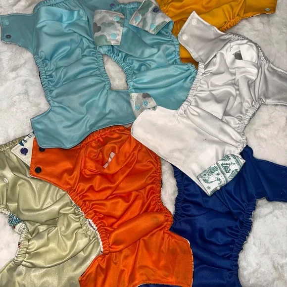 Reusable diapers - Picture 6 of 9